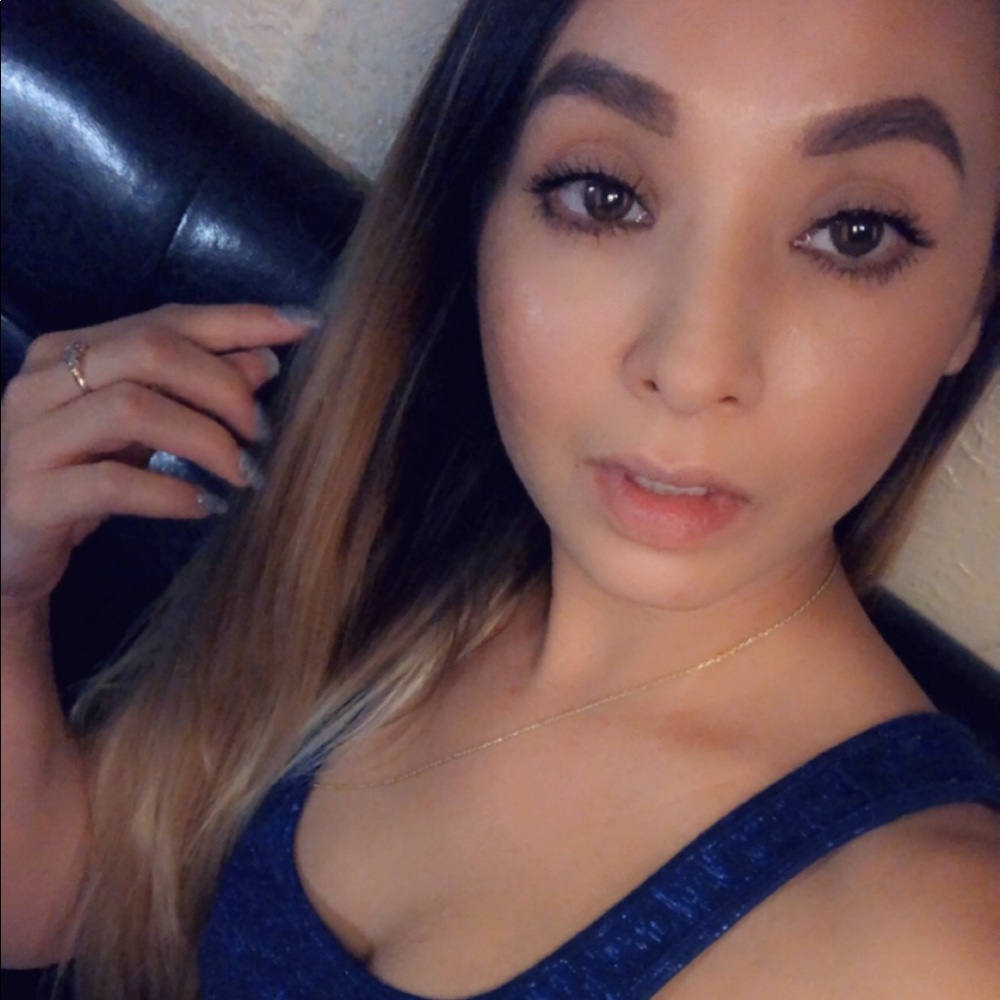 Meet your Posher, Stephanie